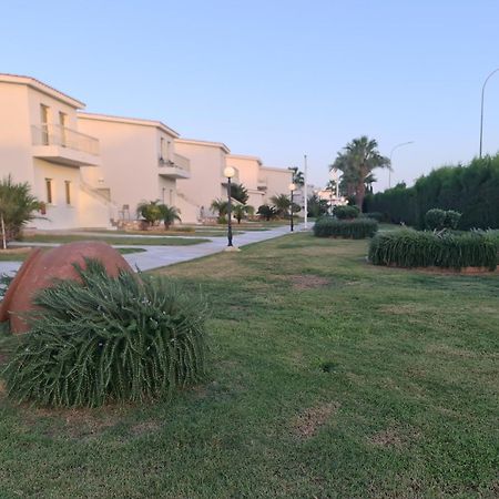 Nissiana Hotel&Bungalows Ayia Napa Bagian luar foto